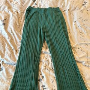 Green ribbed Gap Lounge Pants